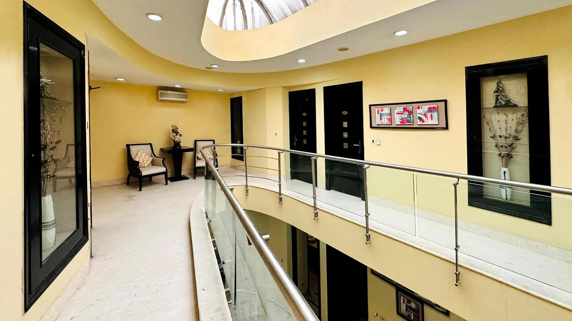 Posh Suites - Golf Course Road Gurgaon